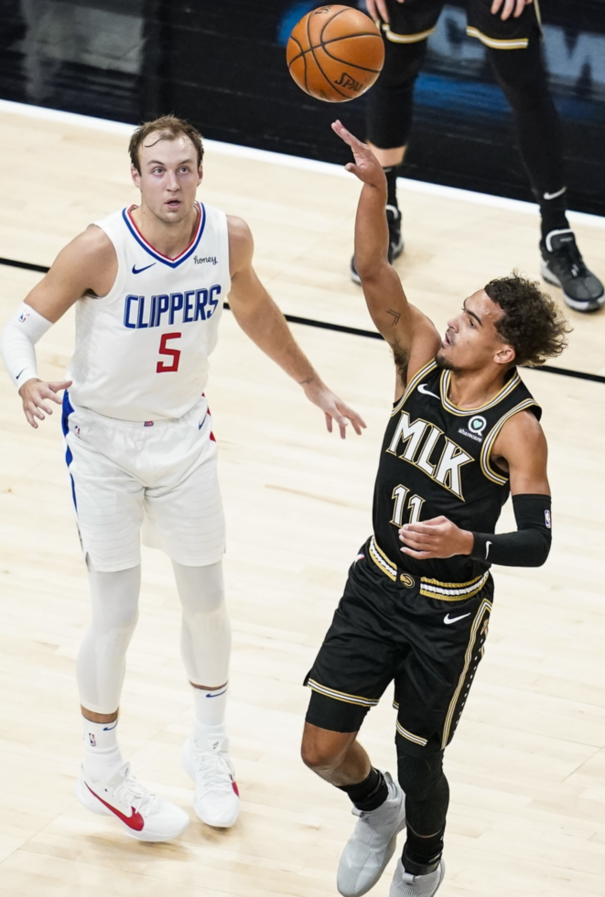 leyu-反败为胜引发热议！，穆古鲁扎在快船比赛中刷新纪录观众掌声雷动的简单介绍-leyu