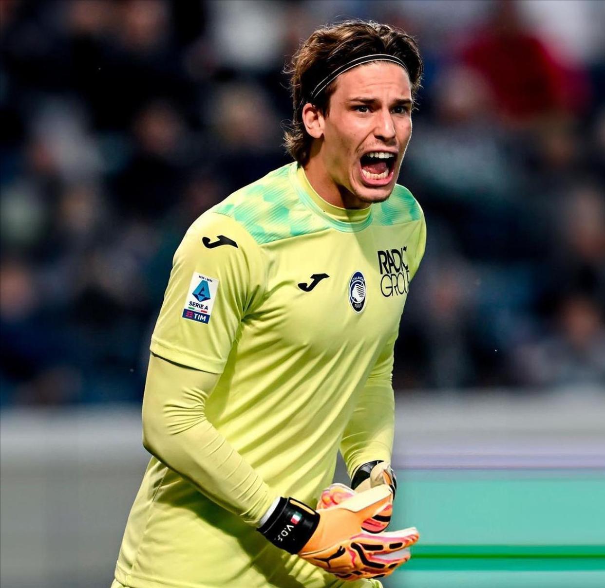 今晨亚特兰大队长鼓劲:亚冠节点到来,赛场秩序良好,训练强度明显提升 今晨亚特兰大队长鼓劲:亚冠节点到来,赛场秩序良好,训练强度明显提升