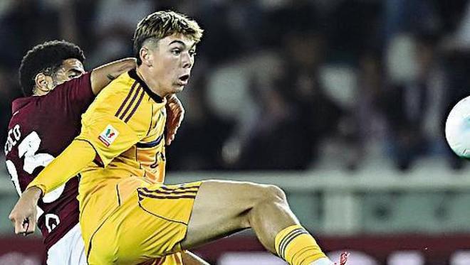 意大利杯赛程吃紧，尼斯今夜复出首秀，媒体盛赞，资深球员宣示担当