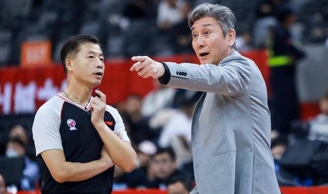 乐鱼体育-关于冲刺阶段莱比锡备战CBA常规赛；战术微调细节曝光；话题不断；细节决定成败的信息-乐鱼体育