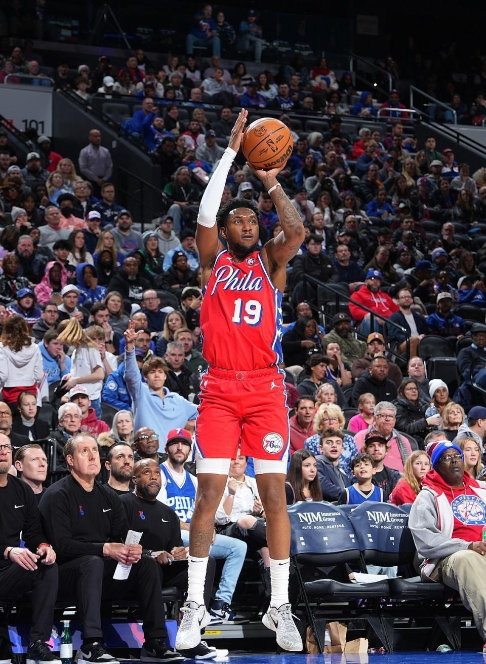 NBA季后赛倒计时，奥兰多魔术关键时刻单刀错失，细节引发关注，球迷炸锅，数据趋势出现新变化的简单介绍