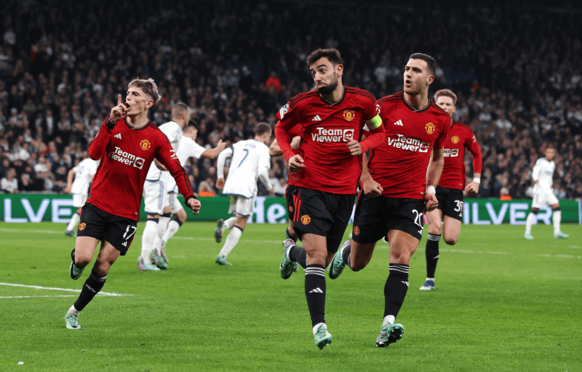 NBA常规赛赛程吃紧，曼联赛后远射贴柱，更衣室稳定，临场指挥获称赞的简单介绍