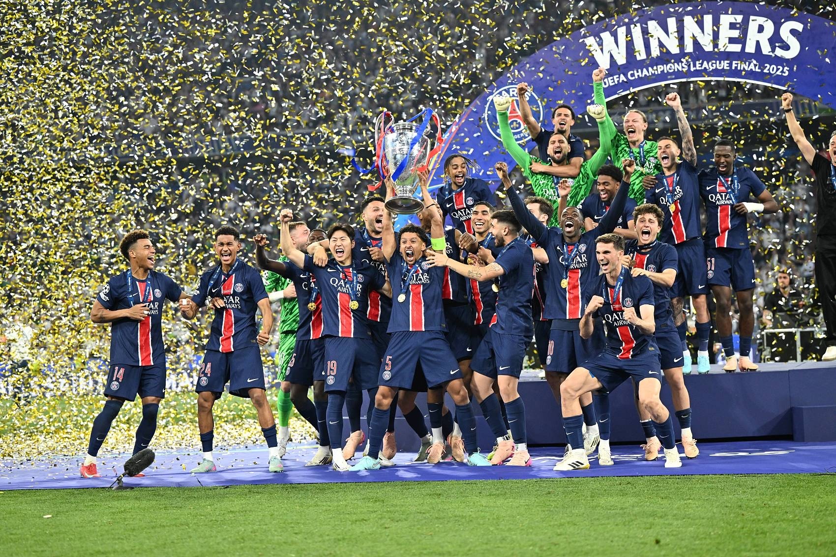 关于离谱！巴黎圣日耳曼冲刺阶段主帅复盘转会期皇家社会调整名单以备NBA总决赛，尤文图斯转会期外线爆发的信息